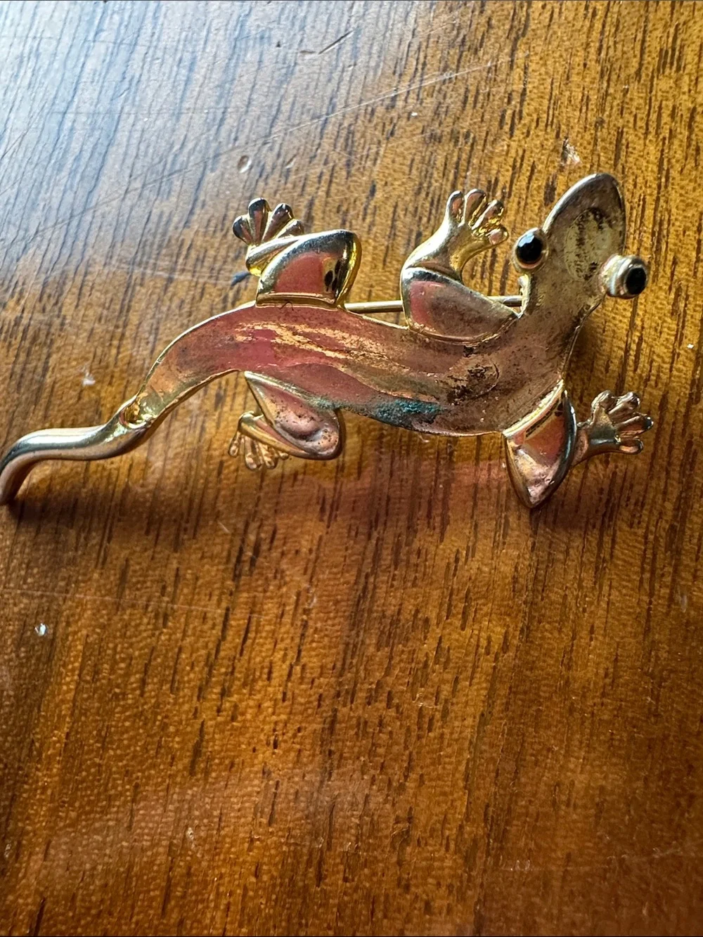 Vintage Gold Tone Lizard Brooch Pin